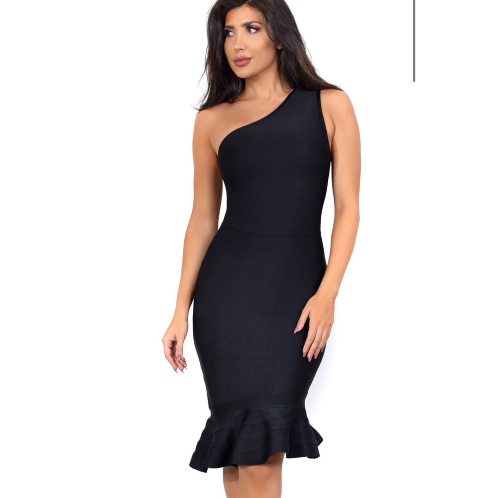 Emprada Fish Tail Bandage Bodycon Dress